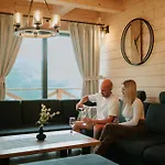 Alpstuga Zrub Azarka S Virivkou A Saunou *