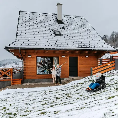 木屋 Zrub Azarka S Virivkou A Saunou