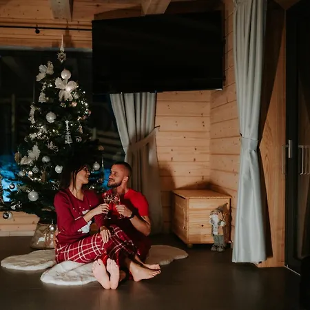 Chalet Zrub Azarka S Virivkou A Saunou Benus