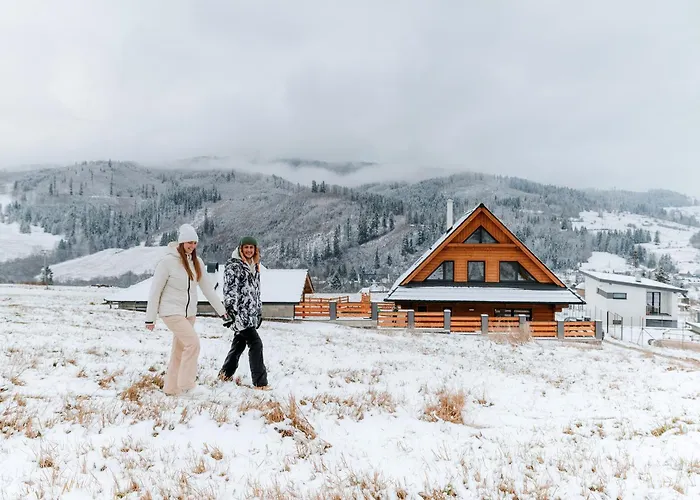 Zrub Azarka S Virivkou A Saunou